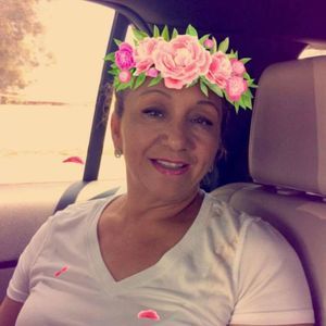 Meet your Posher, Gabriela